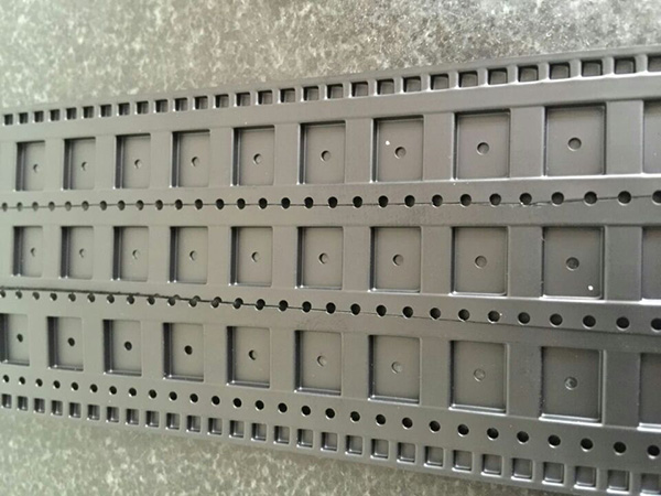 大型模具黑色样带